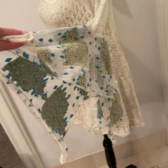 Free People Cream Sweater with Blue Accents - Picture 2 of 6